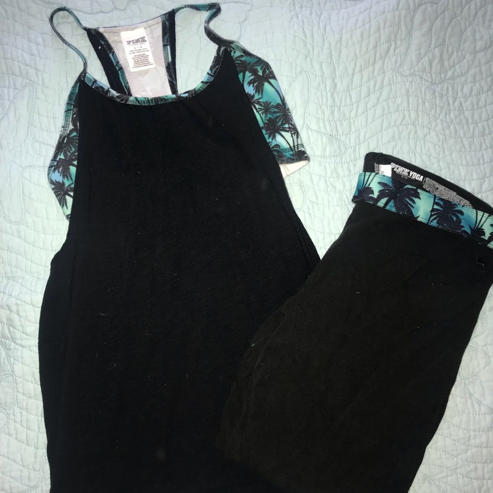 VICTORIAS SECRET PINK PALM TREE TOP CROP YOGA SET